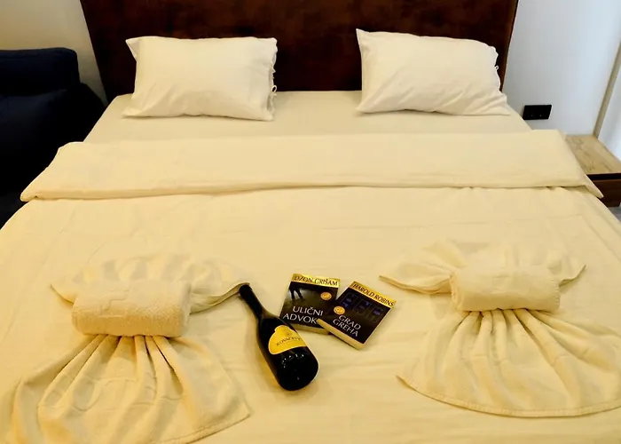 Milmari Premier 13 Apartament *