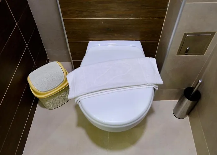 Milmari Premier 13 *