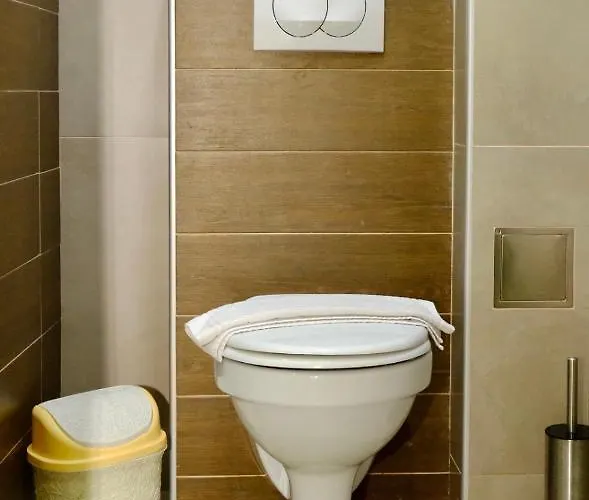 Milmari Premier 13 *